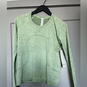Lululemon Swiftly Tech Cropped Long Sleeve in Mint Green